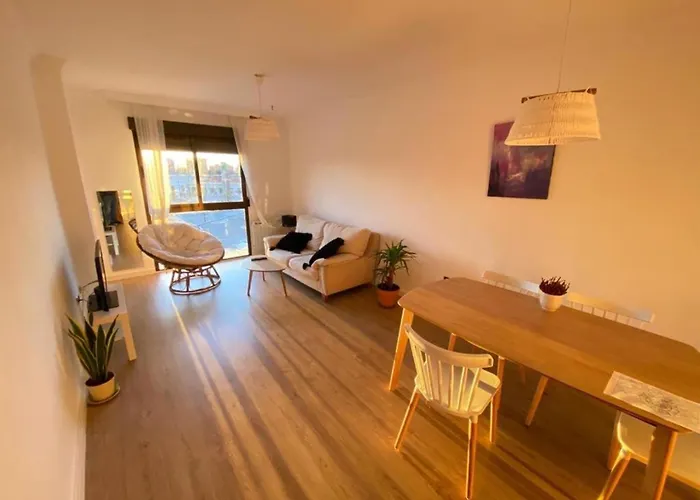Apartamento Anida junto a la estación de tren